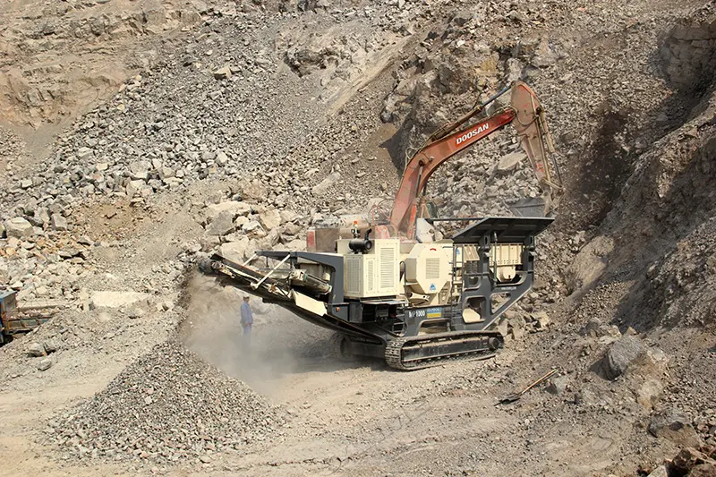 The Role and Advantages of Mobile Crusher in Mine Crushing